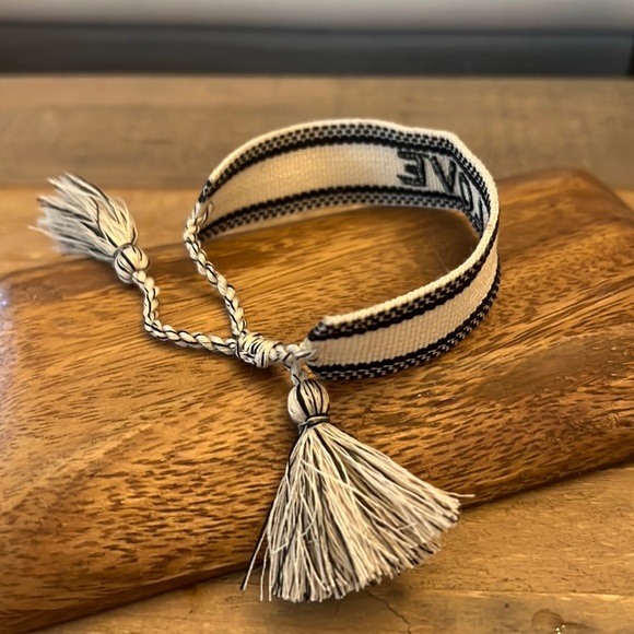 NWT boho adjustable canvas bracelet - Picture 2 of 3